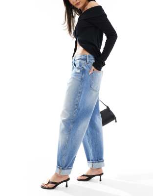 Pull & Bear Straight Leg Jeans With High Cuffs In Blue