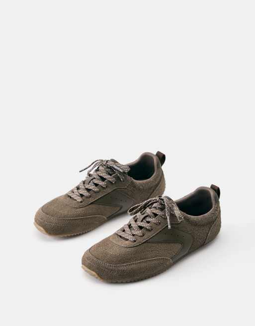 Pull&Bear barfodede lædersneakers i brun, 2 af 5