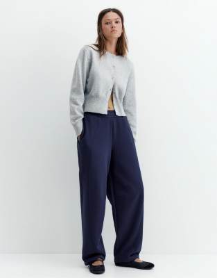 Pull & Bear - Barrel-Fit-Jogginghose in Marineblau
