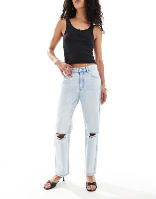 Pull & Bear - Barrel-Jeans in verwaschenem Blau mit Zierrissen