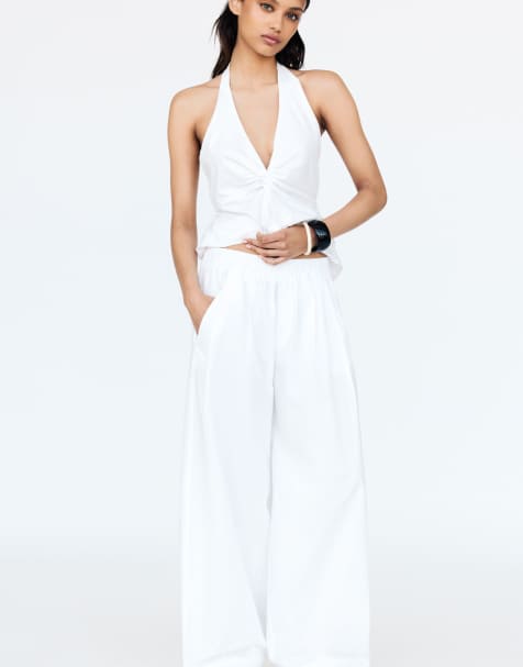 Pull&Bear barrel leg trousers with elasticated waistband in white