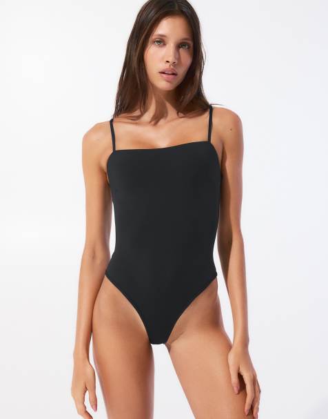 Pull&Bear – Basic-Badeanzug in Schwarz mit schmalen Trägern - view 1