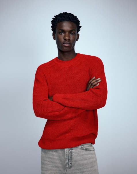 Pull&Bear Basic bouclé knit jumper in red - view 1