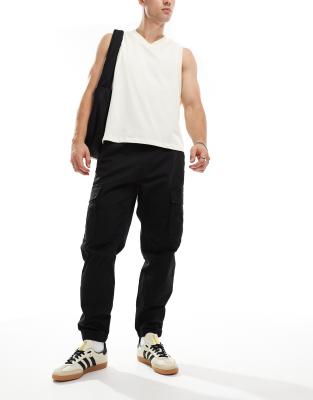 Pull & Bear Basic Cargo Pants In Black