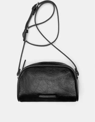 Crossbody 3