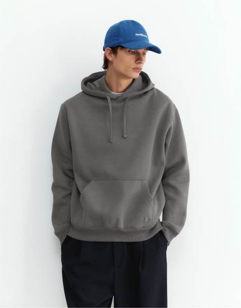 Pull&Bear Basic Kapuzenpullover in Grau - view 1