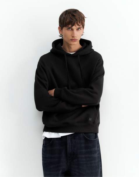 Pull&Bear Basic Kapuzenpullover in Schwarz - view 1