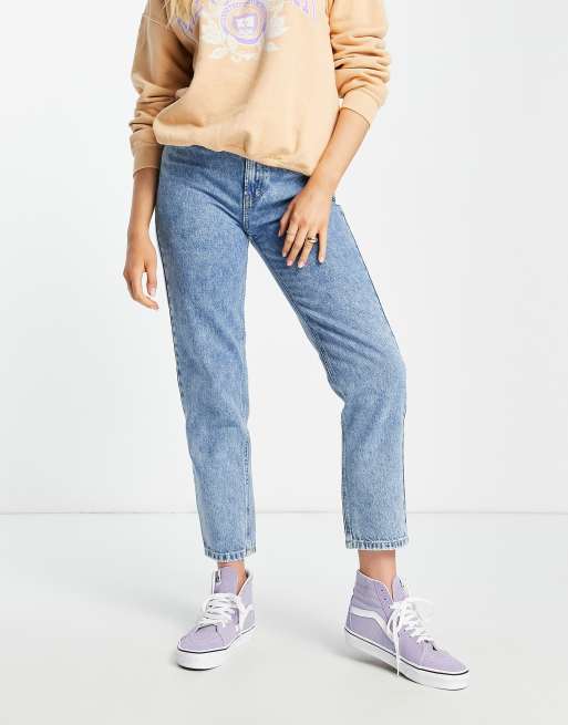 Pull Bear basic mom jean in medium blue