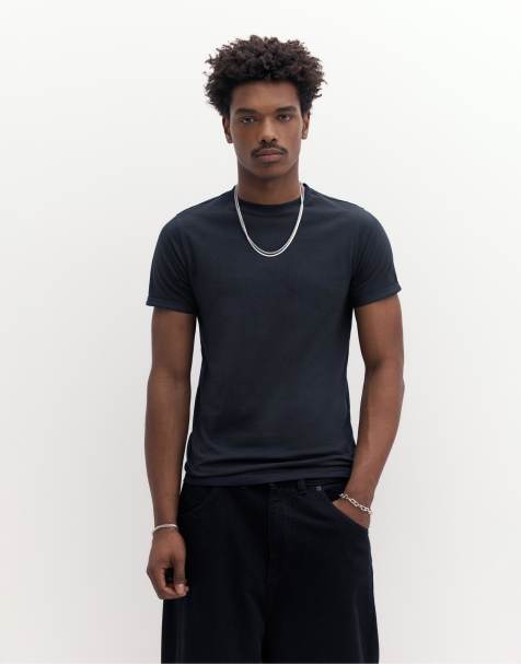 Pull&Bear Basic muscle fit t-shirt in navy - view 1