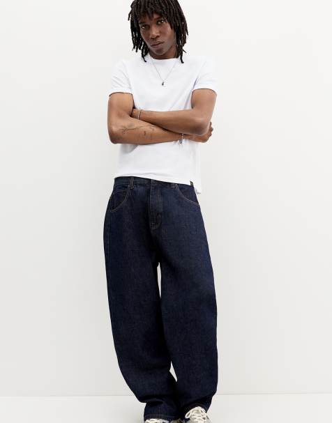 Pull&Bear basic muscle fit t-shirt in white - view 1