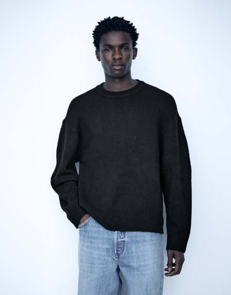 Pull&Bear Basic round neck jumper in black - view 1