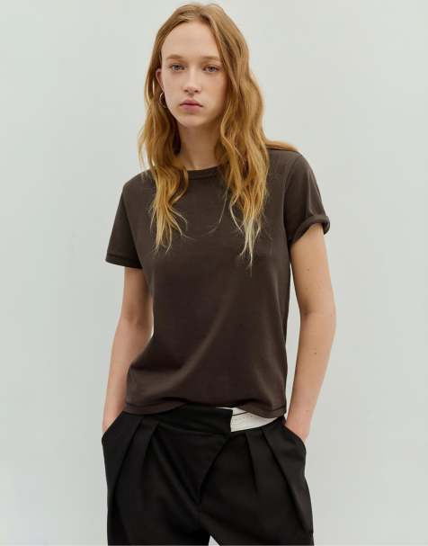 Pull&Bear Basic short sleeve t-shirt in brown