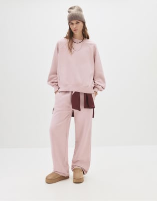 Pull & Bear - Basic-Sweatshirt aus Fleece in Rosa