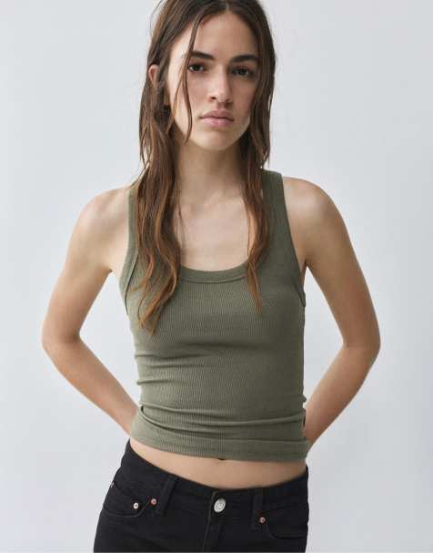 Pull&Bear Basic Tanktop in Khaki - view 1