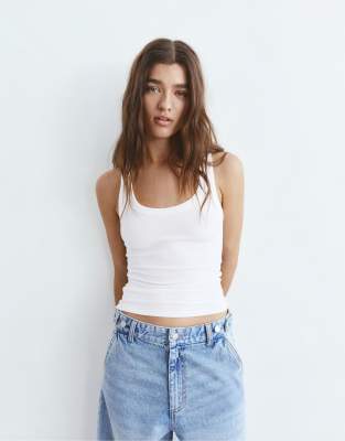 Pull & Bear - Basic-Tanktop in Weiß