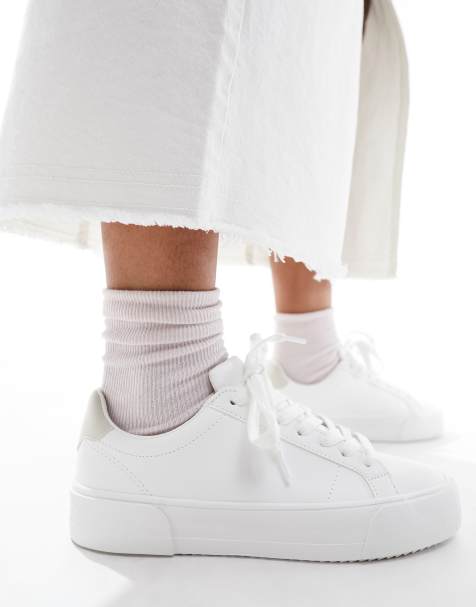 Pull&Bear basic trainer in white - view 1