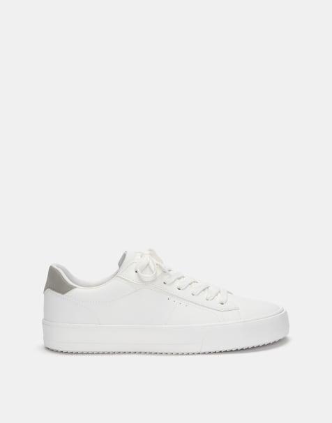 Pull&Bear basic trainers in white - view 1