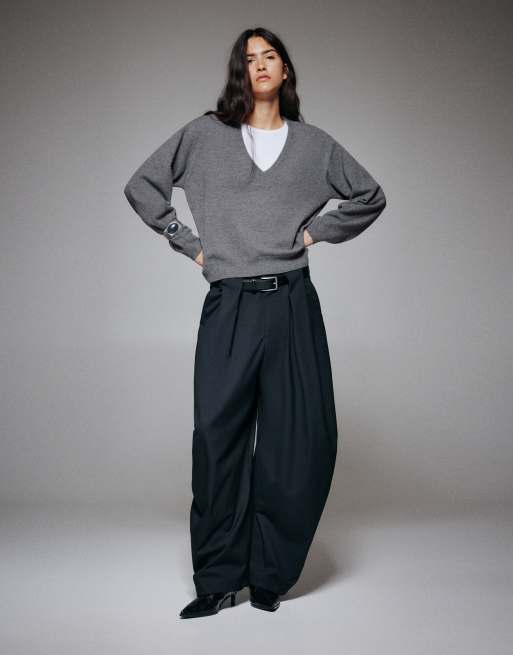 Pull&Bear basis trui met V-hals in gemêleerd grijs, 4 van 7
