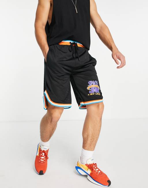 Pull&Bear - Basketball-shorts med 'Space Jam'-grafik - Del af sæt