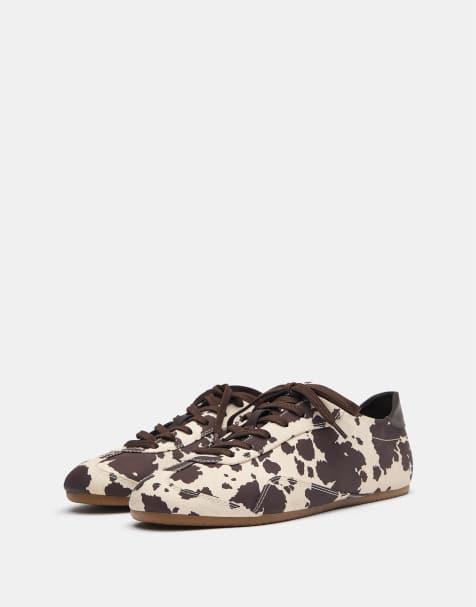 Pull&Bear - Baskets en nylon à imprimé animal contrastant - view 1