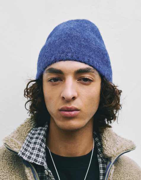 Pull&Bear Beanie with fur knit in blue - view 1