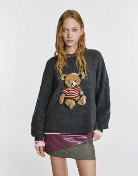 Pull&Bear Bear graphic sweater in grey - view 1