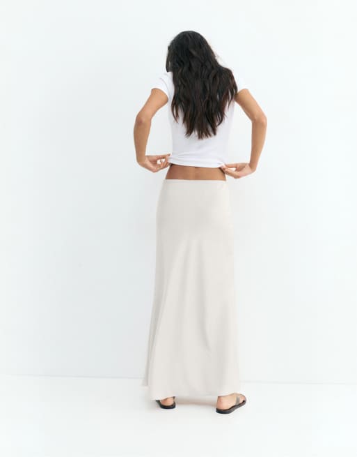 Pull&Bear - Beige midinederdel i satin, 2 af 4