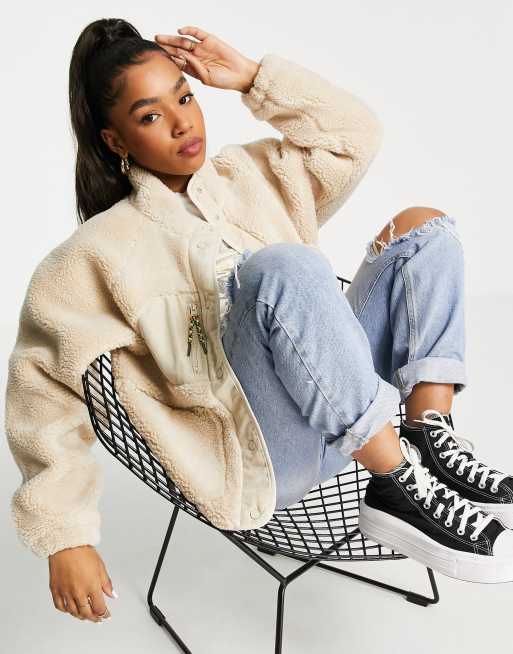 Pull&Bear – Beige teddyjacka