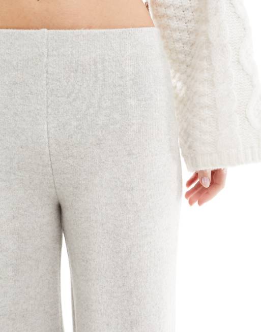 Pull&Bear – Beigemelerade, mjuka byxor med raka ben, 3 av 5