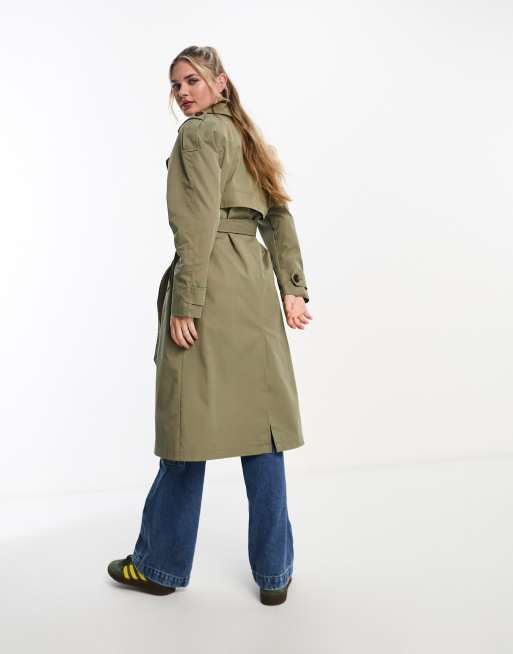 Trenchcoat pull sales and bear