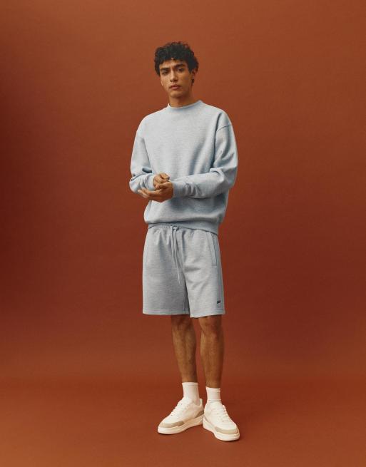 Pull&Bear - Bermuda joggingbroek met logo in gemêleerd grijs, 3 van 4