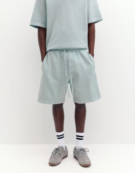 Pull&Bear – Bermuda-Joggingshorts aus Pikee in Blaugrau - view 1