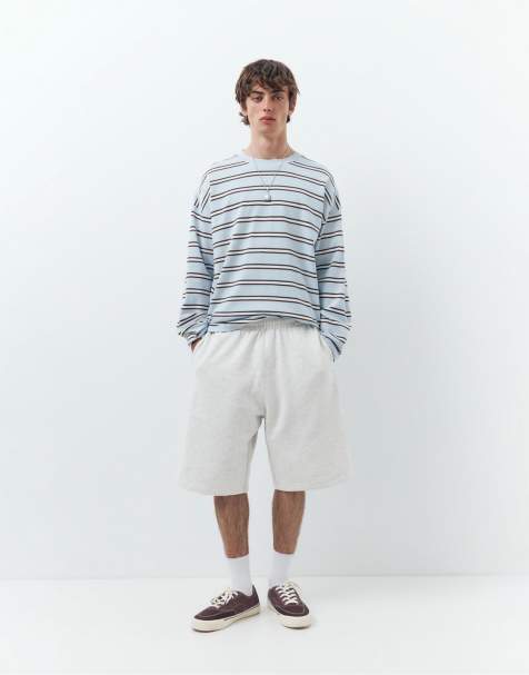 Pull&Bear – Bermuda-Joggingshorts in Hellgrau mit weitem Bein - view 1