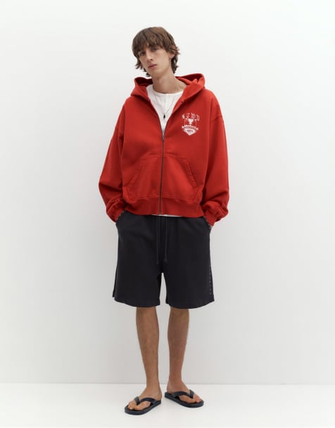 Pull&Bear - Bermuda joggingshorts met studs in grijs - view 1