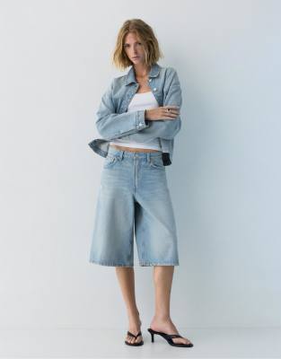 Pull & Bear - Bermuda taille basse en jean - Bleu pâle 44