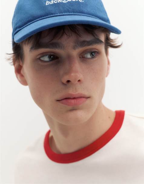 Pull&Bear bestickte Cap in Blau - view 1