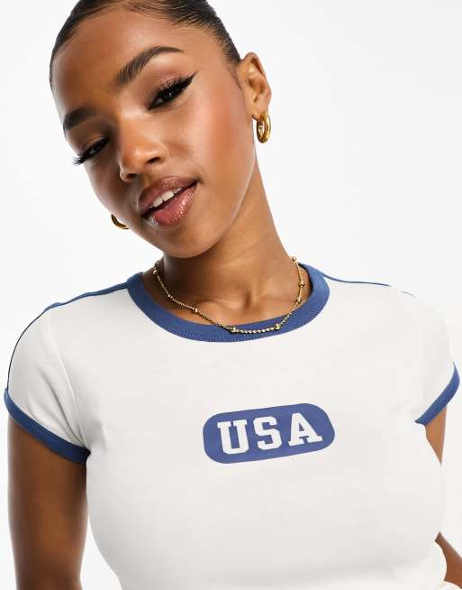 Pull&Bear – Biała krótka koszulka z kontrastowym motywem USA i wypustkami
