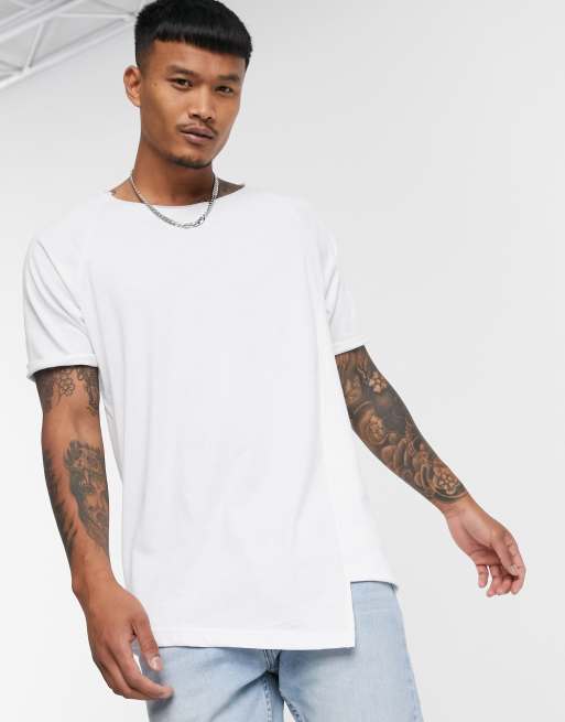 Pull&Bear – Biały T-shirt o asymetrycznym kroju