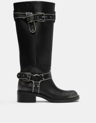 Pull & Bear - Biker-Stiefel in Schwarz im Used-Look