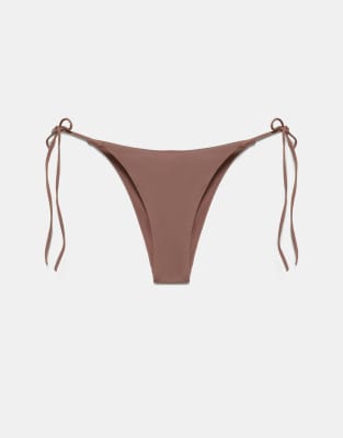 Pull & Bear - Bikinihose in Maulwurfsbraun-Brown