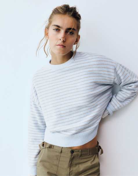 Pull&Bear blød strik boxy striktrøje i lyseblå - view 1