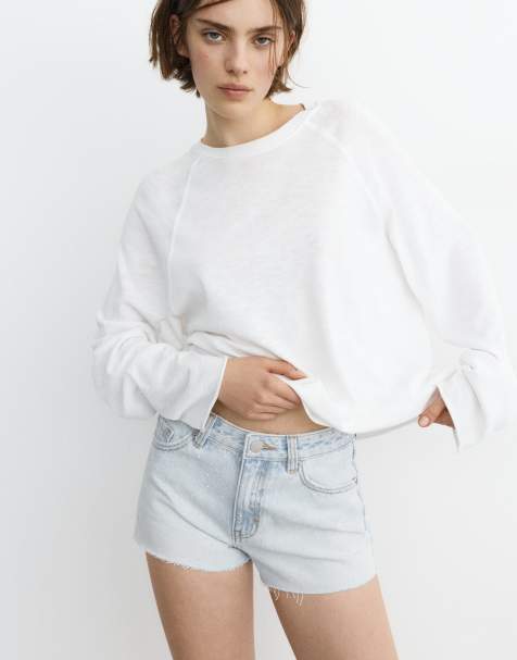 Pull&Bear – Blekblå jeansshorts med medelhög midja och strass - view 1