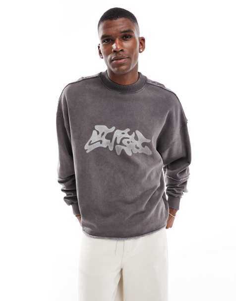 Pull&Bear – Blekgrå sweatshirt med tryck framtill och råskuren fåll - view 1