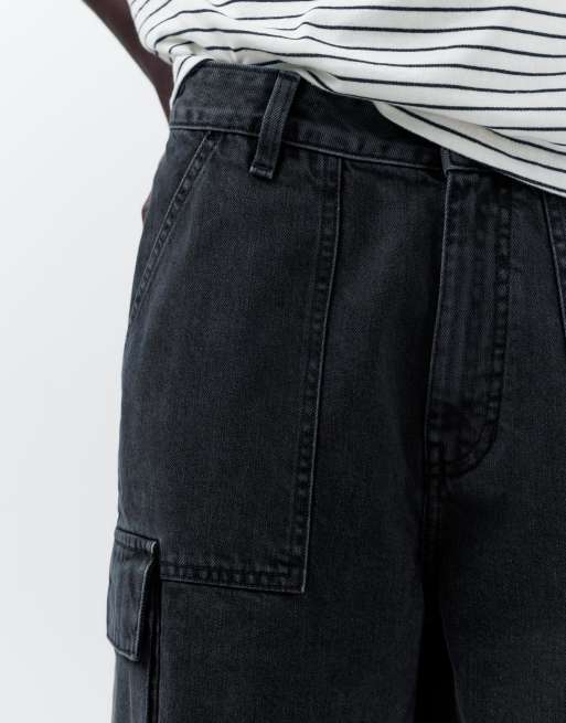 Pull&Bear – Bleksvarta, baggy bermudashorts i cargostil, 2 av 4
