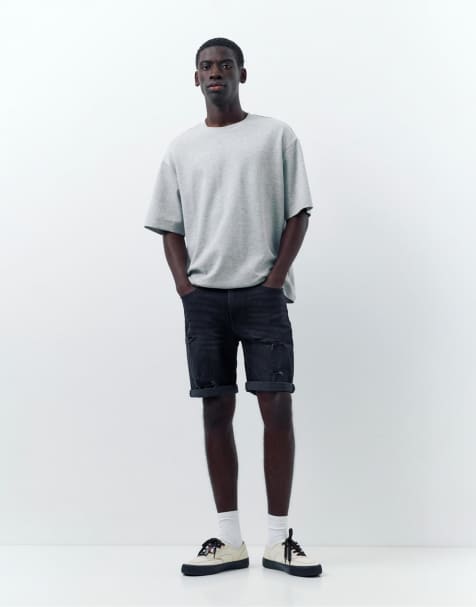 Pull&Bear – Bleksvarta jeansshorts i bermudastil med revor - view 1