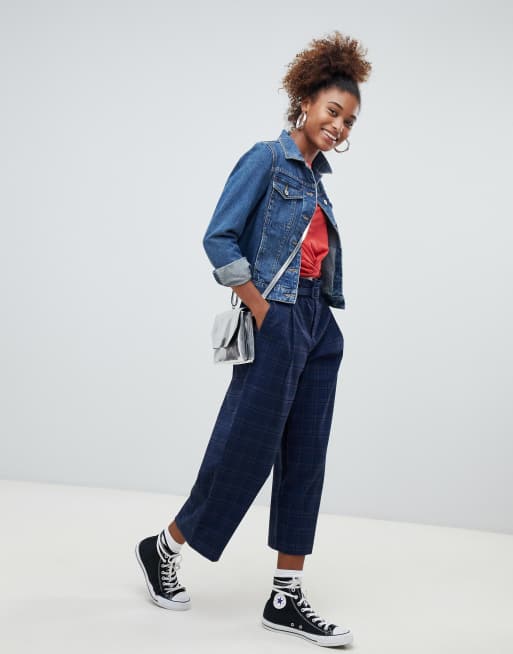 Cropped wide leg shop pants with sneakers