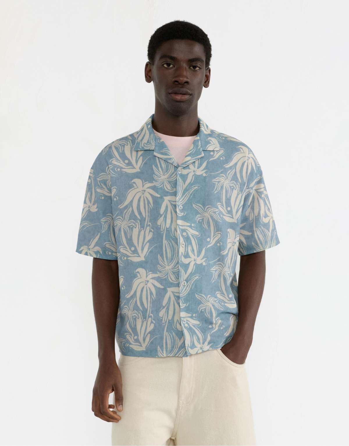 Pull&Bear Blue short sleeve shirt with print in blue