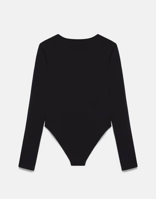 Pull&Bear bodystocking med V-hals i sort, 7 af 7