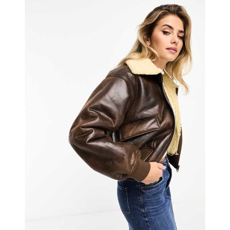 Blouson court moutonné discount pull and bear