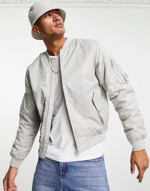 Bomber pull and clearance bear